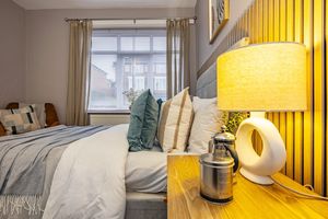 Photo 15- click for photo gallery